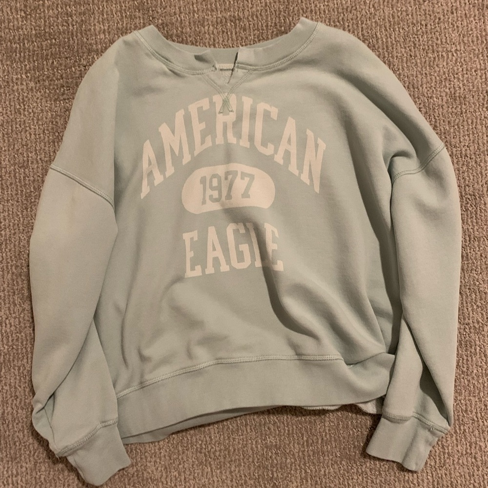 AEO crewneck